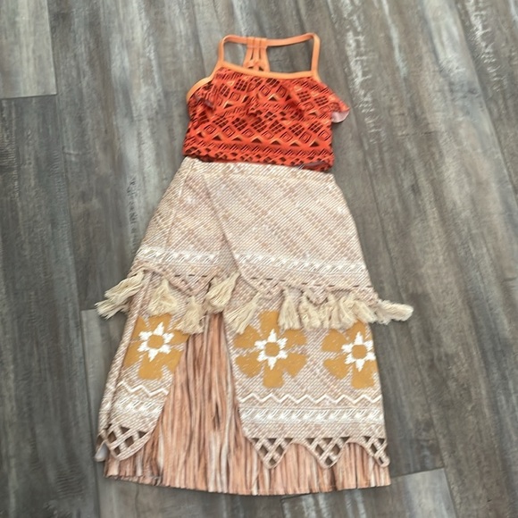 Disney Other - DISNEY STORE Moana Costume Skirt Tassel Kids Size 4 Floral Hawaiian & Bikini Top